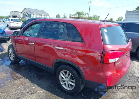 2014 Kia Sorento Lx z USA, uszkodzony, nr VIN 5XYKT3A65EG512942